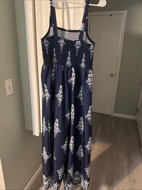 Source Unknown Navy Blue and White Maxi Dress
